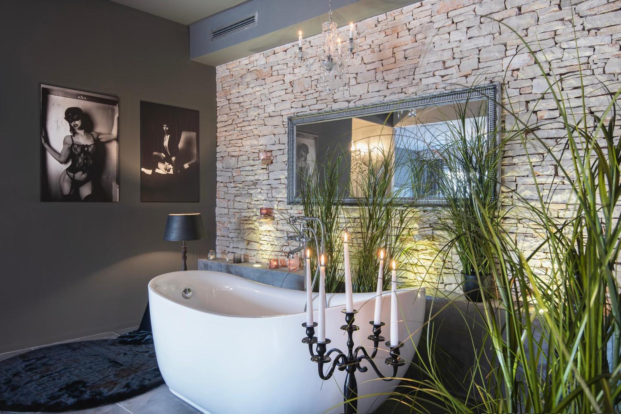 Boutique Hotel Chevalier By Bura Hotels - Adults Only Медулин Екстериор снимка