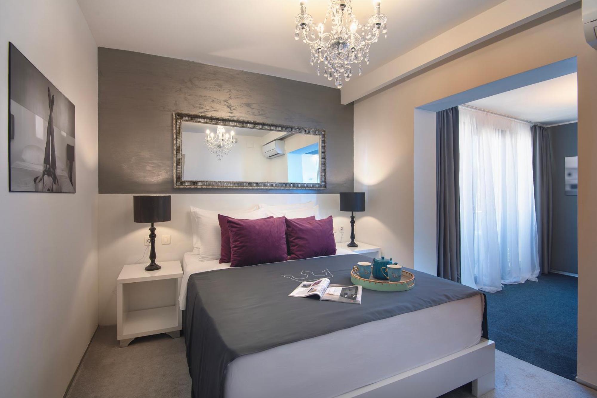 Boutique Hotel Chevalier By Bura Hotels - Adults Only Медулин Екстериор снимка